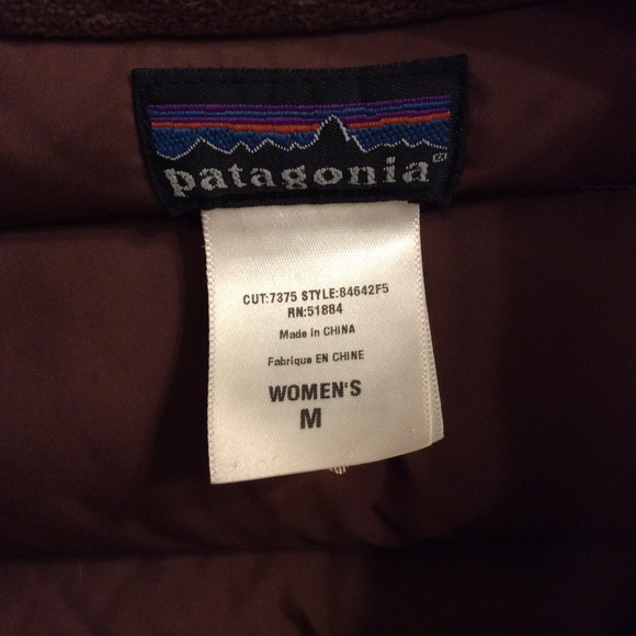Patagonia W's Down Vest - Medium - Picture 3 of 7